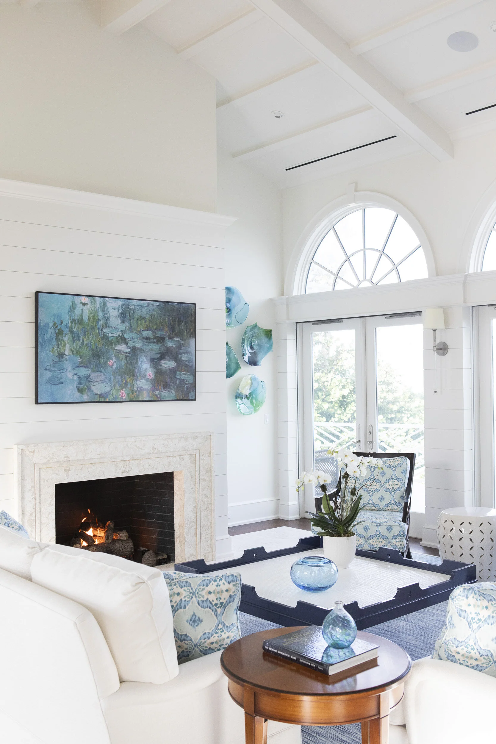 Interior commission